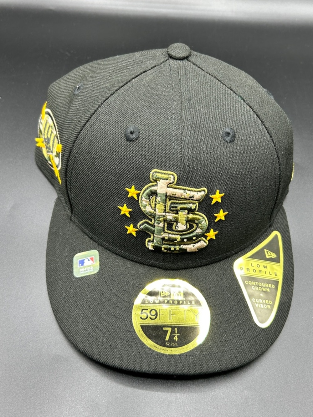 New Era ST Louis Cardinals Black and Gold Low Profile Fitted Cap